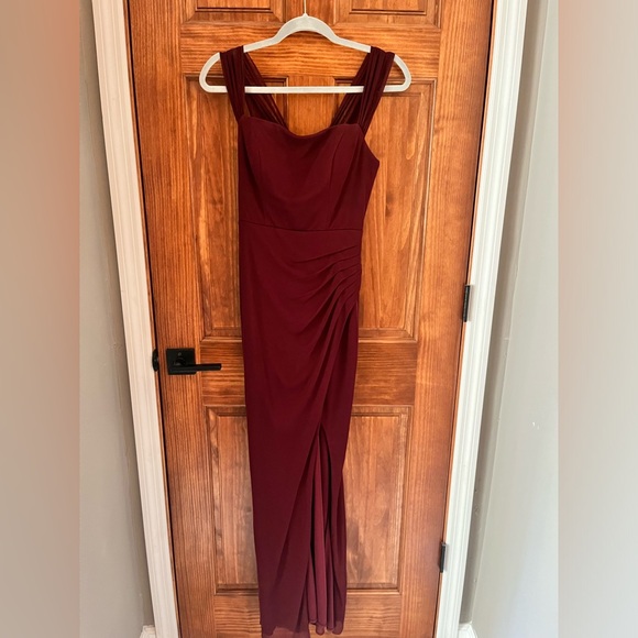 Azazie Kit Dress - Cabernet Size 4 - Picture 6 of 6